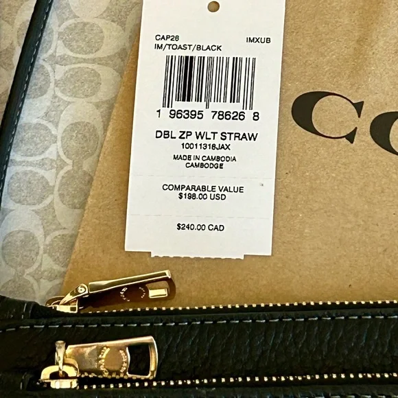 NWT COACH DOUBLE ZIP LARGE WALLET WRISTLET STRAW CAP26 LEATHER TOAST/BLACK - Picture 2 of 12